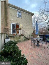 2455 N Stevens St in Alexandria, VA - Building Photo - Building Photo