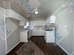 811 Sandra Dr in Midwest City, OK - Building Photo - Building Photo