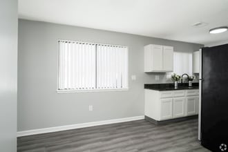 168 Fox Hill Ln in Enfield, CT - Building Photo - Building Photo