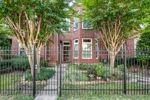 2915 W Dallas St in Houston, TX - Building Photo