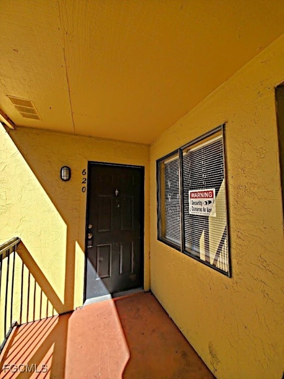 2885 Winkler Ave in Ft. Myers, FL - Building Photo - Building Photo