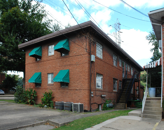 3601 Kanawha Ave SE in Charleston, WV - Building Photo - Building Photo