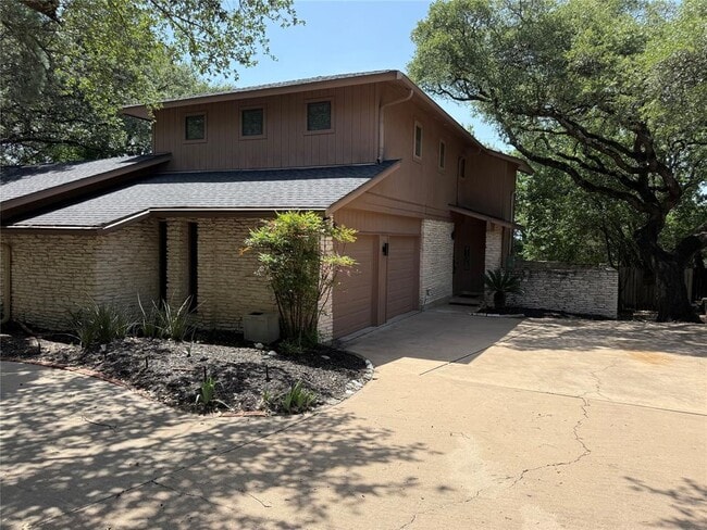 property at 9106 Rockcrest Cir
