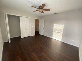 1353 Karok St in Orlando, FL - Building Photo