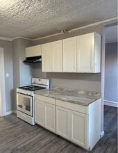 34 Lincoln Pl in Clifton, NJ - Building Photo - Building Photo