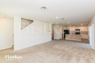 3345 Wellborn Dr in Davenport, FL - Building Photo - Building Photo