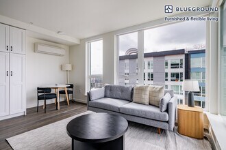1000 E Yesler Wy in Seattle, WA - Building Photo - Building Photo