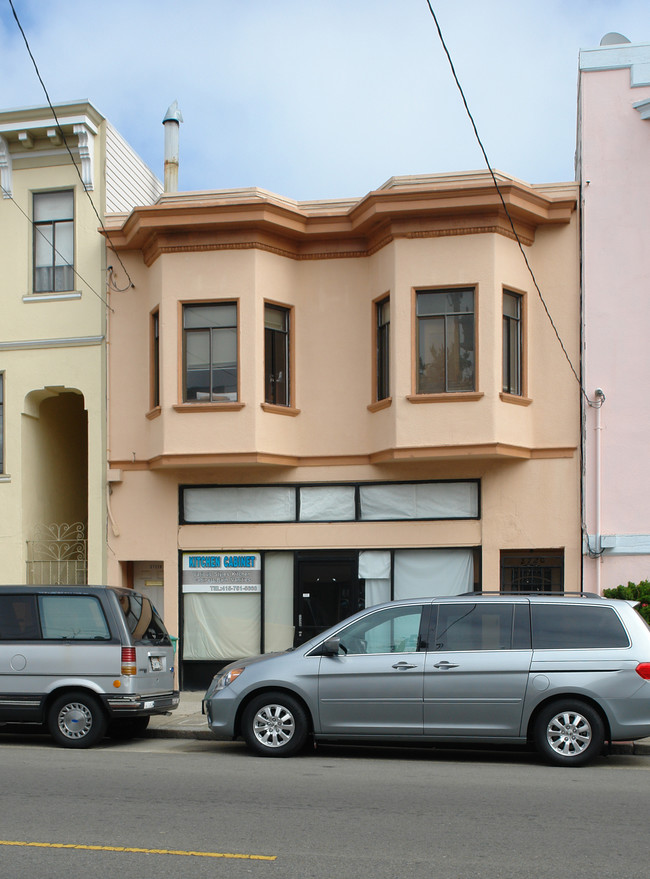 2722 Clement St in San Francisco, CA - Building Photo - Building Photo