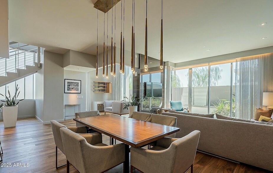 5455 E Lincoln Dr, Unit 1002 in Paradise Valley, AZ - Building Photo