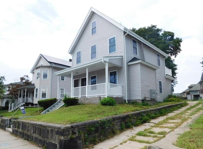 978 Hyde Park Ave, Unit 2