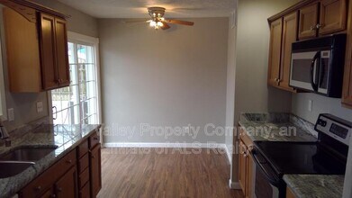 4019 Tally Ho Ct in Jeffersontown, KY - Building Photo - Building Photo