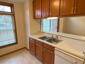 2604 Stange Rd in Ames, IA - Building Photo - Building Photo