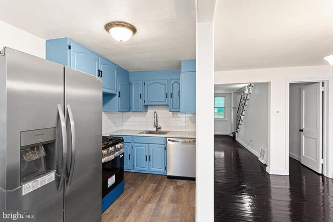 property at 7675 Overbrook Ave