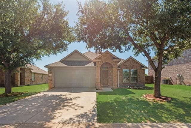 property at 1131 Oakbrook St