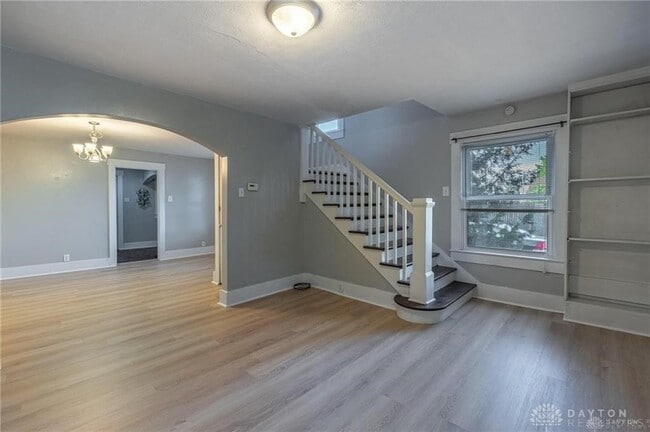 9 S Maple Ave, Unit 7 in Fairborn, OH - Building Photo - Building Photo
