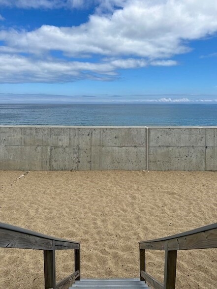 47 Ocean Rd N in Duxbury, MA - Building Photo - Building Photo