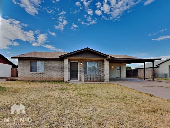 property at 7239 W Ironwood Dr