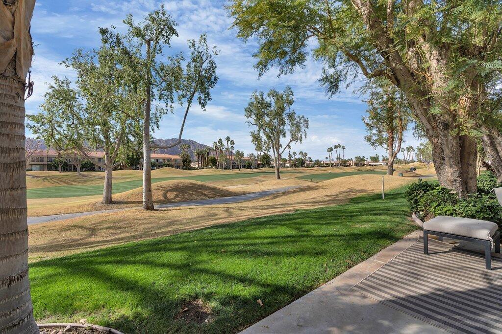 55387 Winged Foot in La Quinta, CA - Building Photo