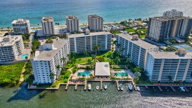 3224 S Ocean Blvd in Highland Beach, FL - Building Photo - Building Photo
