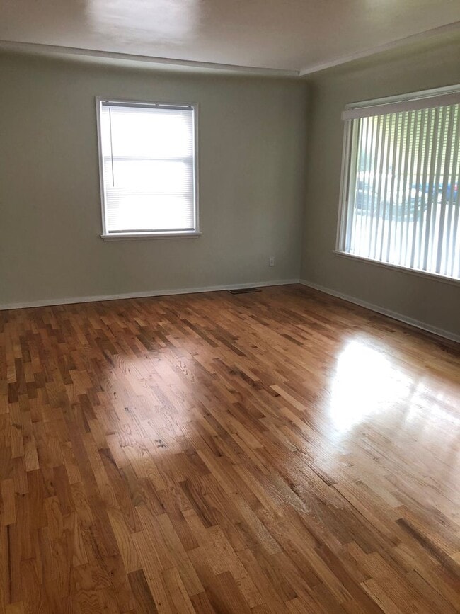 2318 10th St in Bremerton, WA - Building Photo - Building Photo