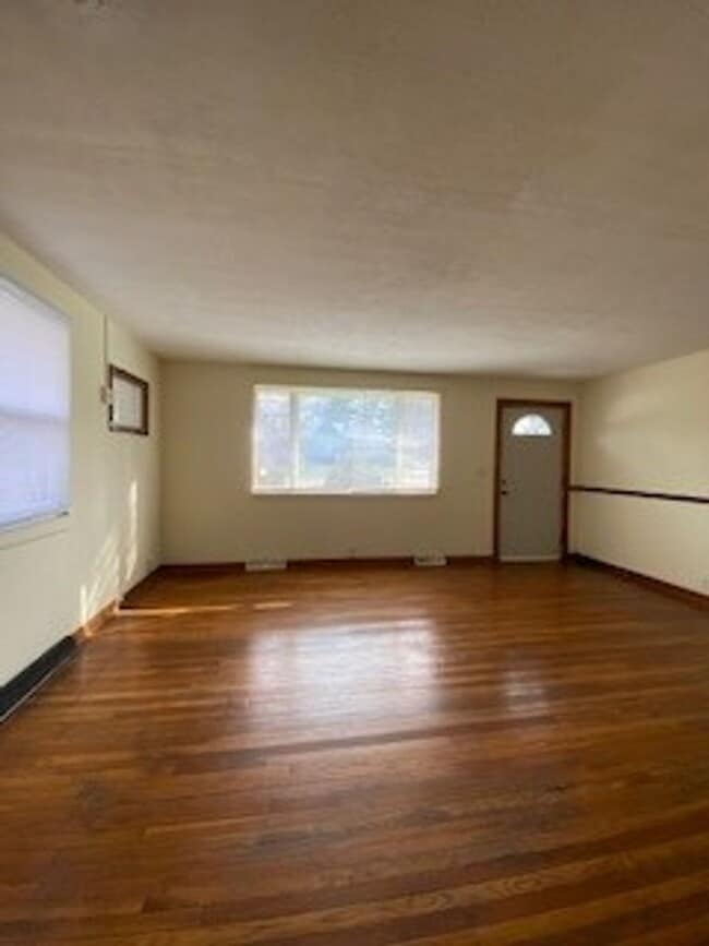 property at 55363 Lexington Ave