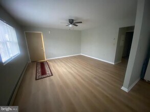 128 Mortimer St in Dunmore, PA - Building Photo - Building Photo