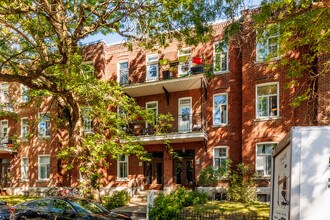 2287 Wilson Av in Montréal, QC - Building Photo - Building Photo