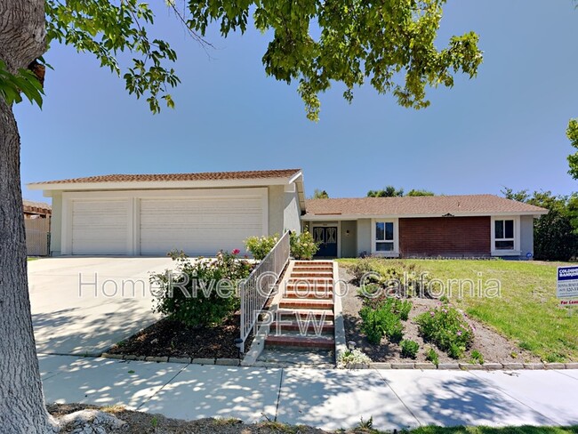 property at 2862 Hillman St