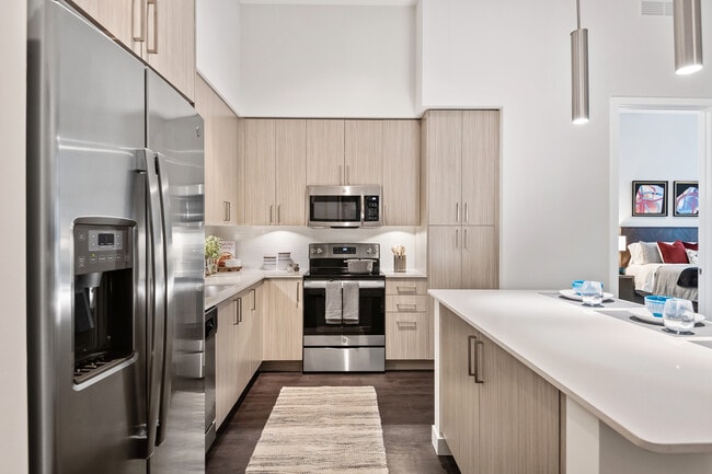 Avalon Fort Lauderdale in Fort Lauderdale, FL - Foto de edificio - Building Photo