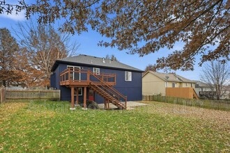 11516 N Windsor Ave in Kansas City, MO - Foto de edificio - Building Photo