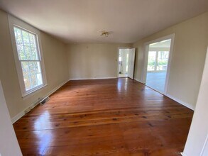 522 Walnut St in Statesville, NC - Building Photo - Building Photo