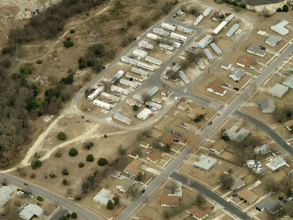 2606 Lewis St in Killeen, TX - Building Photo