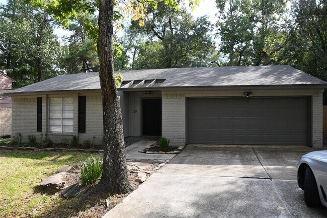 property at 30 S Woodstock Cir Dr