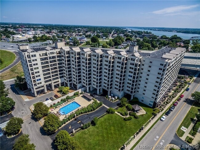 property at 1 Riverpointe Plaza