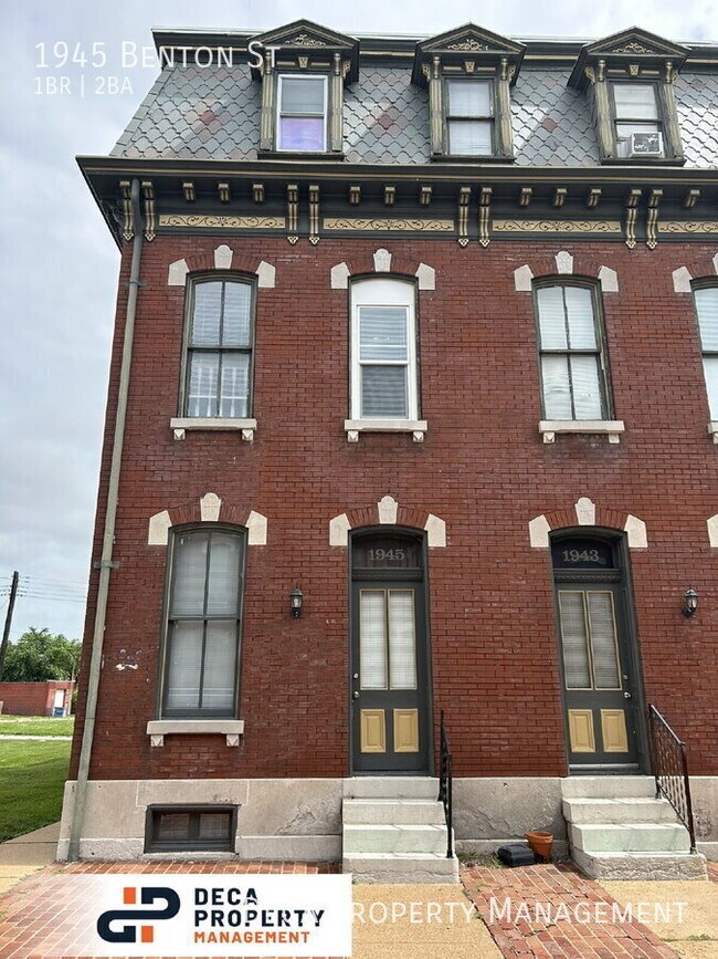 1945 Benton St in St. Louis, MO - Building Photo - Building Photo
