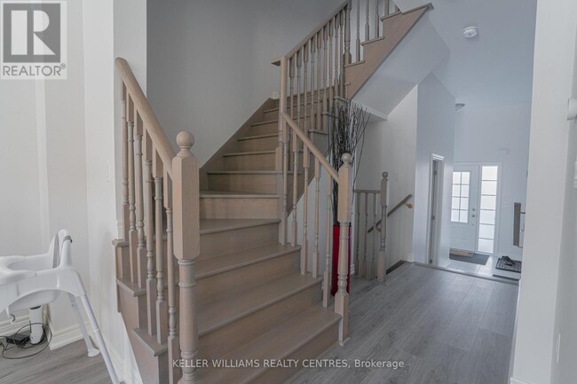 13 CHURCHLEA MEWS in Orillia, ON - Building Photo - Building Photo