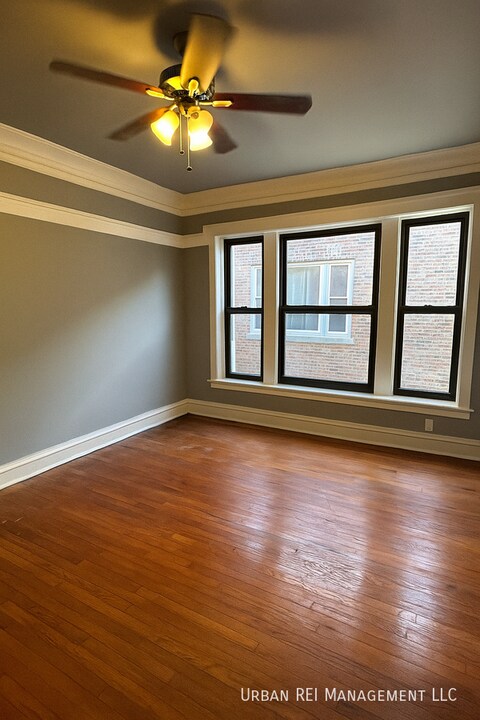 1226 E 54th St in Chicago, IL - Building Photo