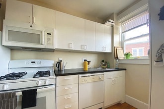 257 Washington St, Unit 16 in Salem, MA - Building Photo - Building Photo