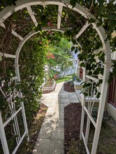 808 9th Ave N in St. Petersburg, FL - Building Photo - Building Photo