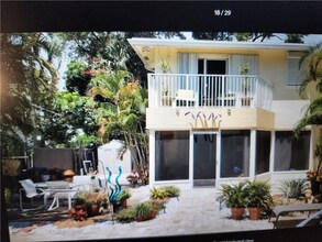 814 SE 13th St in Fort Lauderdale, FL - Foto de edificio - Building Photo
