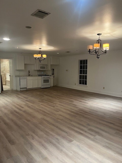 4 Shadywood Pl, Unit 4 Shadywood Place Unit B in Richardson, TX - Foto de edificio - Building Photo