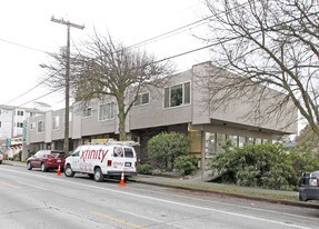 Maple Leaf Court Apartments