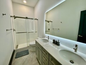 116 E Randolph Ave, Unit 204 in Enid, OK - Building Photo - Building Photo