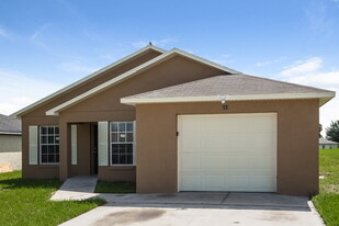 263 Diamond Ridge Blvd in Auburndale, FL - Building Photo