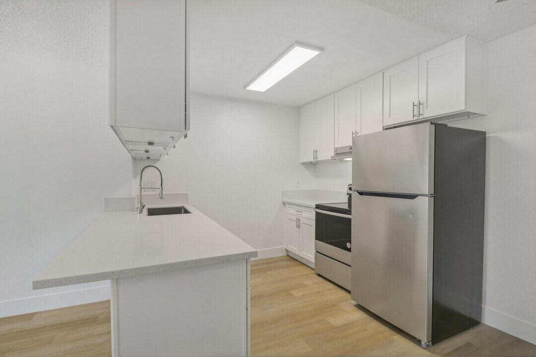 Terre at Oak in Ramona, CA - Building Photo