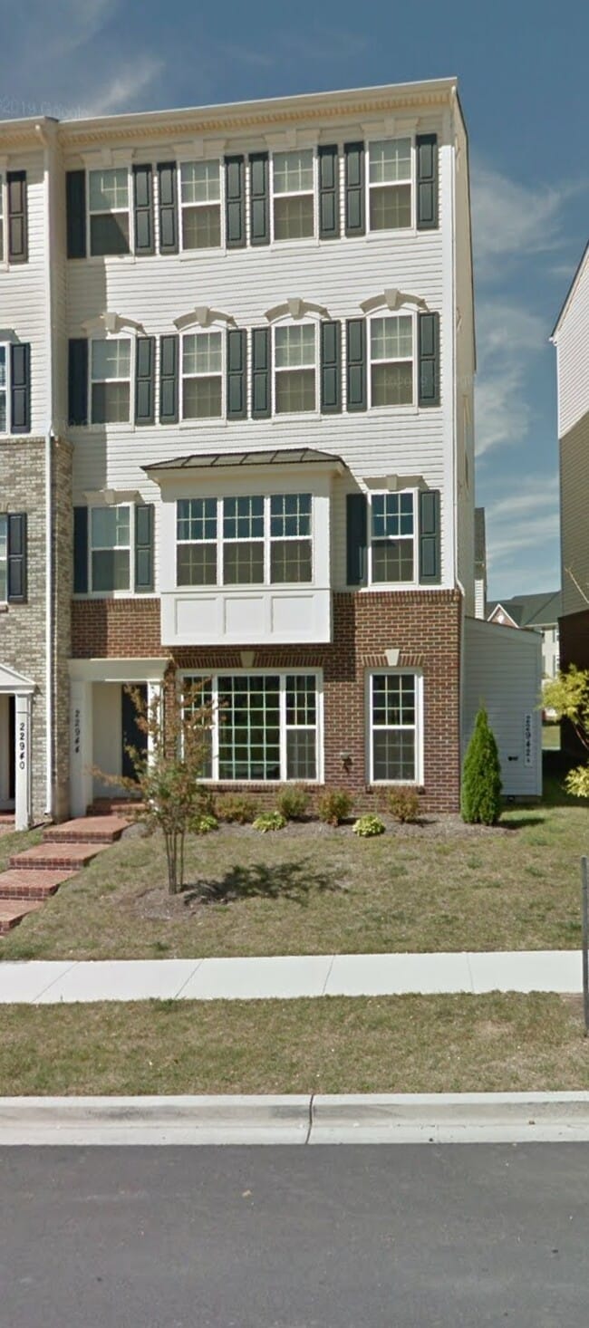 property at 22942 Newcut Rd