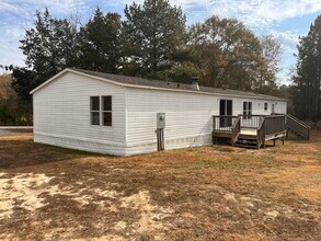 252 Cobb Rd in Pelzer, SC - Building Photo - Building Photo