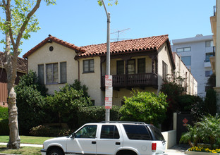 124 S Maple Dr in Beverly Hills, CA - Building Photo - Building Photo