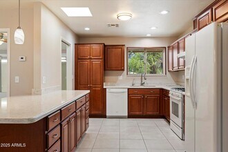 9901 W Bright Angel Cir in Sun City, AZ - Building Photo - Building Photo