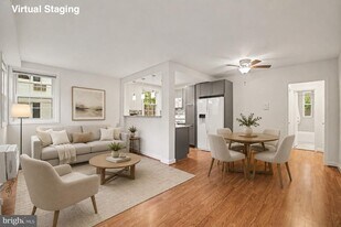 4318 N Pershing Dr in Arlington, VA - Building Photo
